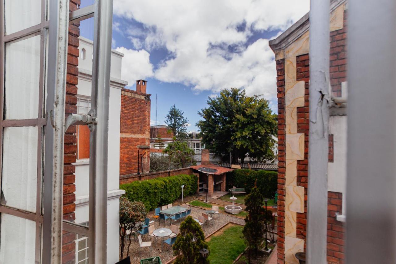 Appartement Apartasuites & Plaza 36 *
